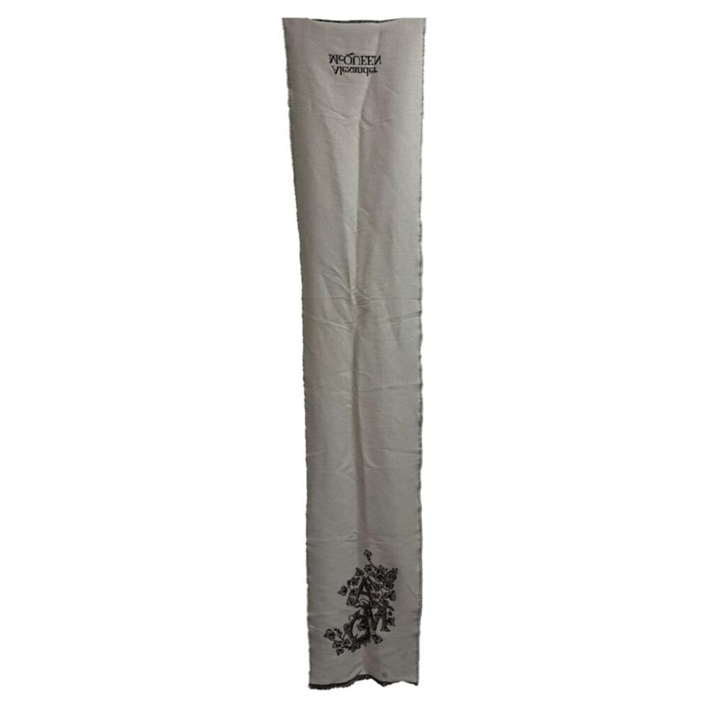 Alexander Mcqueen Logo-Embroidered Scarf in Black and White Linen